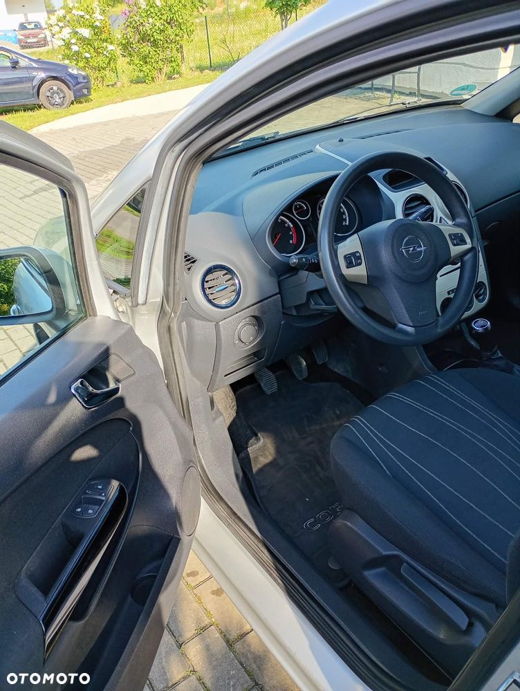 Opel Corsa 1.2 16V Easytronic Innovation - 7