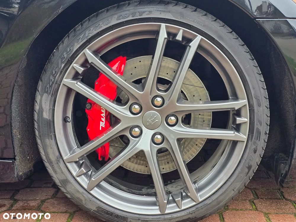 Maserati GranTurismo MC Stradale - 22