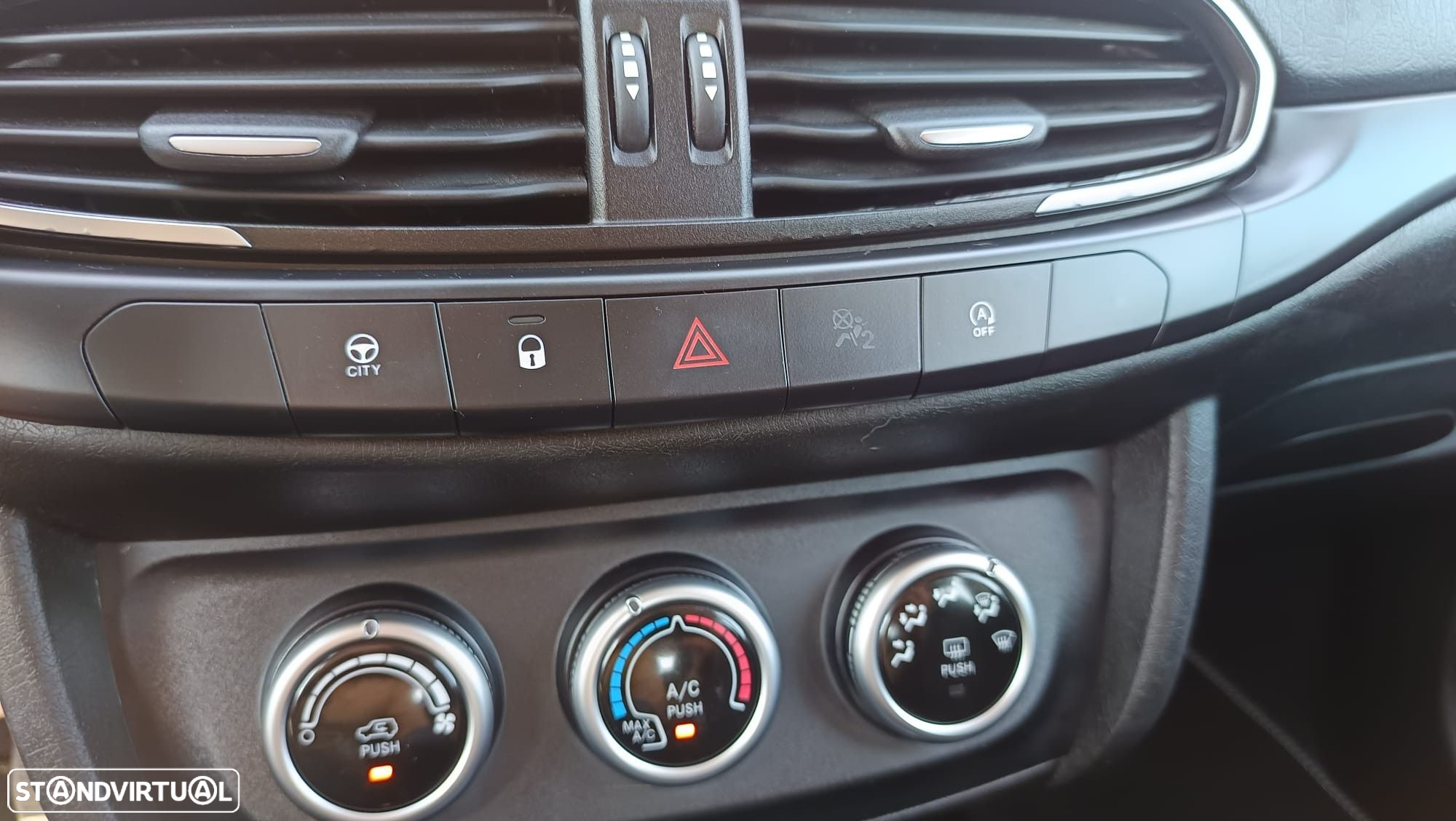 Fiat Tipo 1.3 M-Jet Lounge - 28