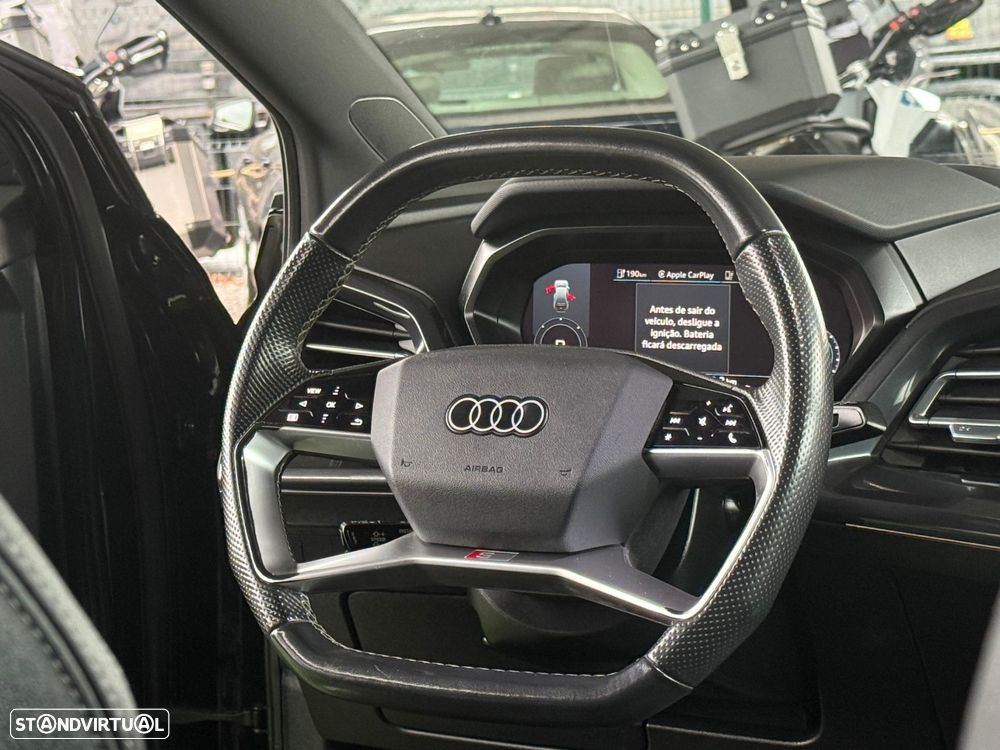 Audi Q4 e-tron - 32