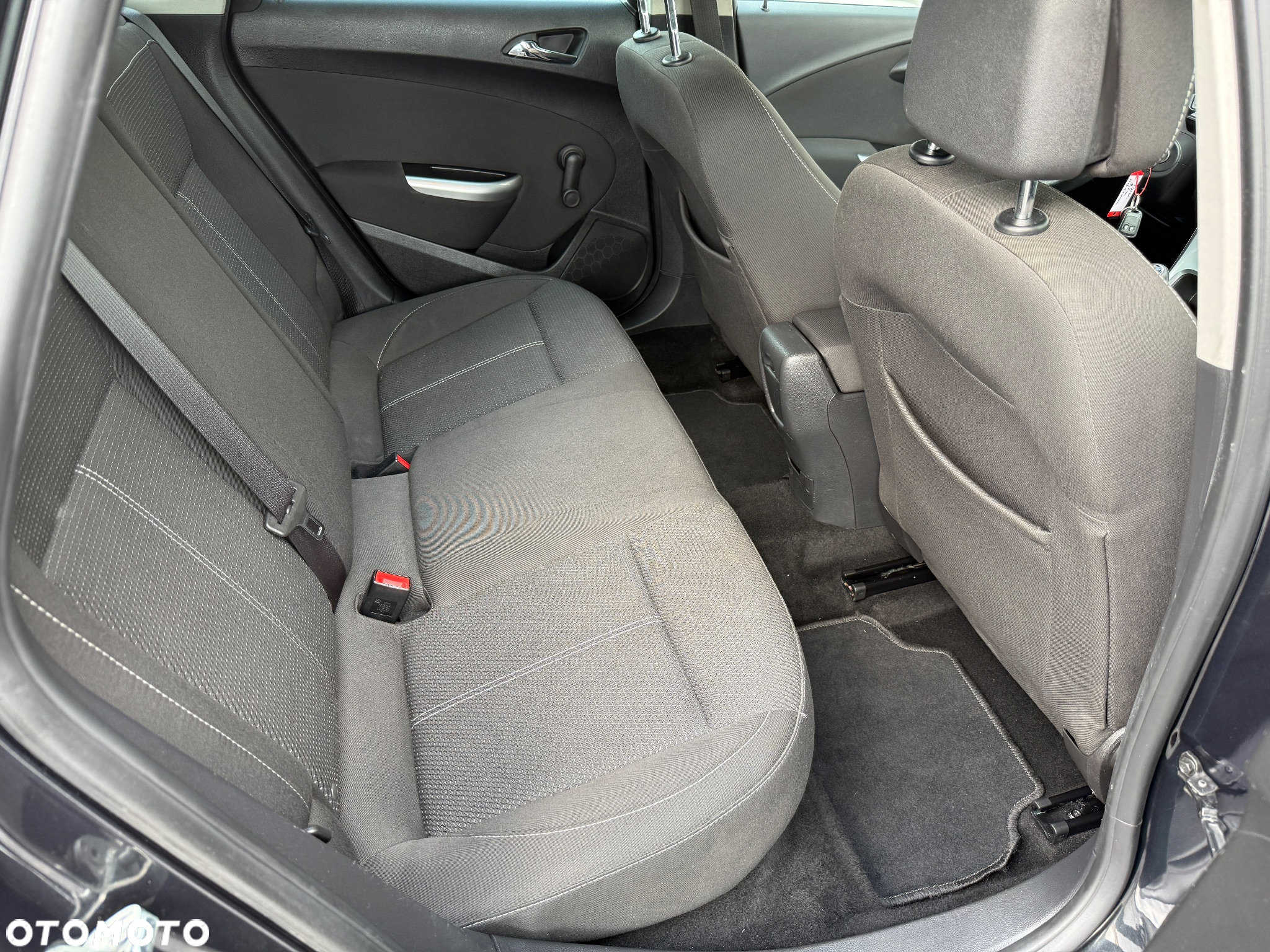 Opel Astra - 25