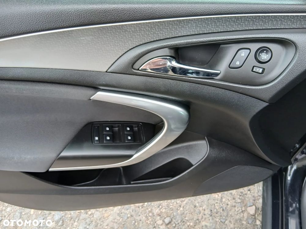 Opel Insignia 1.4 T Edition S&S - 18