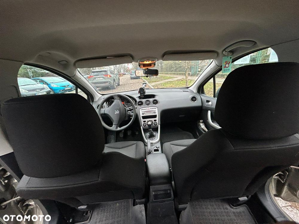 Peugeot 308 - 10