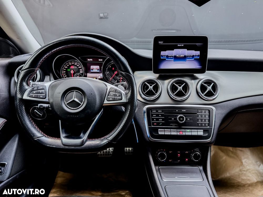 Mercedes-Benz CLA 200 d 4MATIC 7G-DCT AMG Line - 15