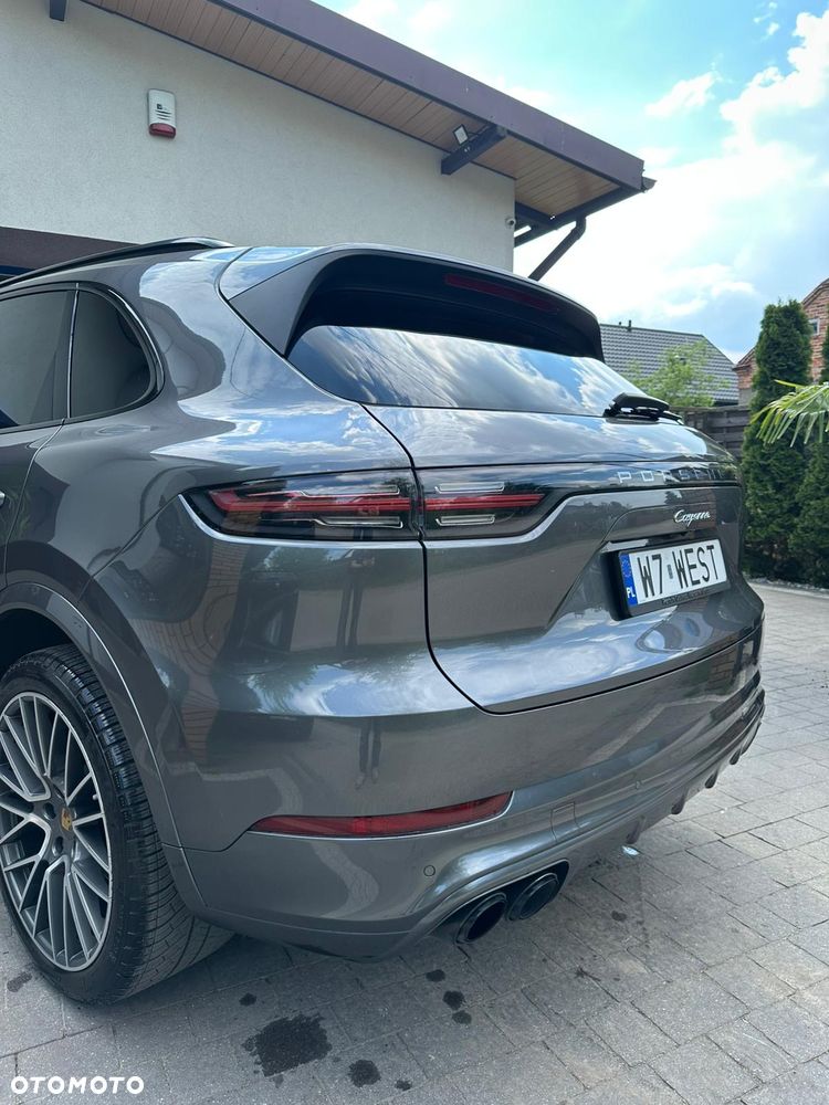 Porsche Cayenne Platinum Edition - 12