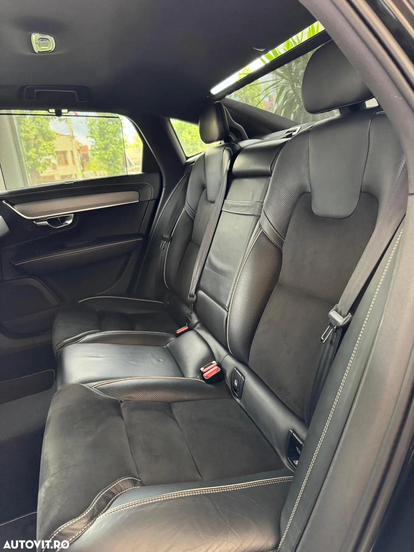 Volvo S90 D5 AWD R-Design - 19
