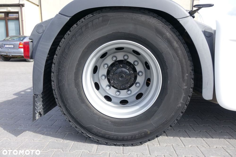 MAN TGX 18.510 4x2 BLS / STANDARD / AUTOMAT / EURO 6 / RETARDER / LODÓWKA / 2 ZBIORNIKI / NAVI - 19