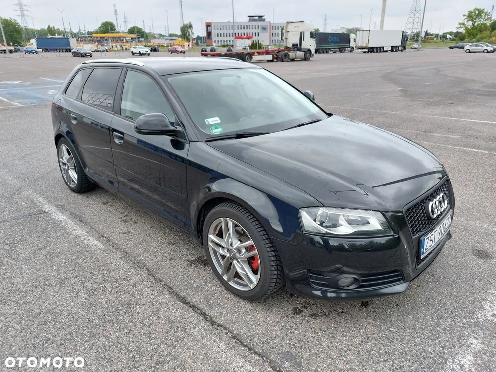 Audi A3 Sportback - 3