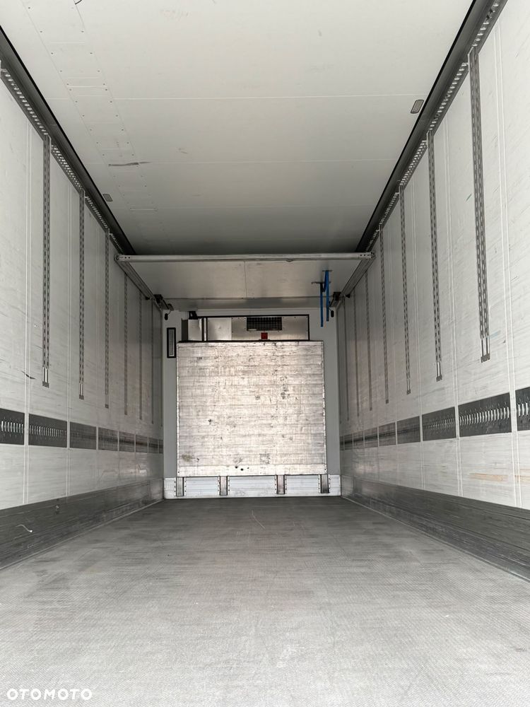 Schmitz Cargobull Chłodnia Schmitz 2 Temperatury Multitemperatura Doppelstock LDS Amazon 2020 r. z Thermo King SLX Spectrum 2015 - 8