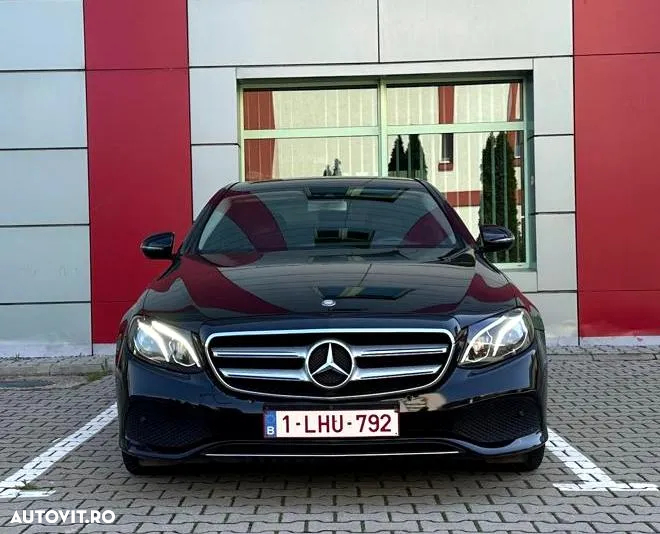 Mercedes-Benz E 200 d Aut. - 26