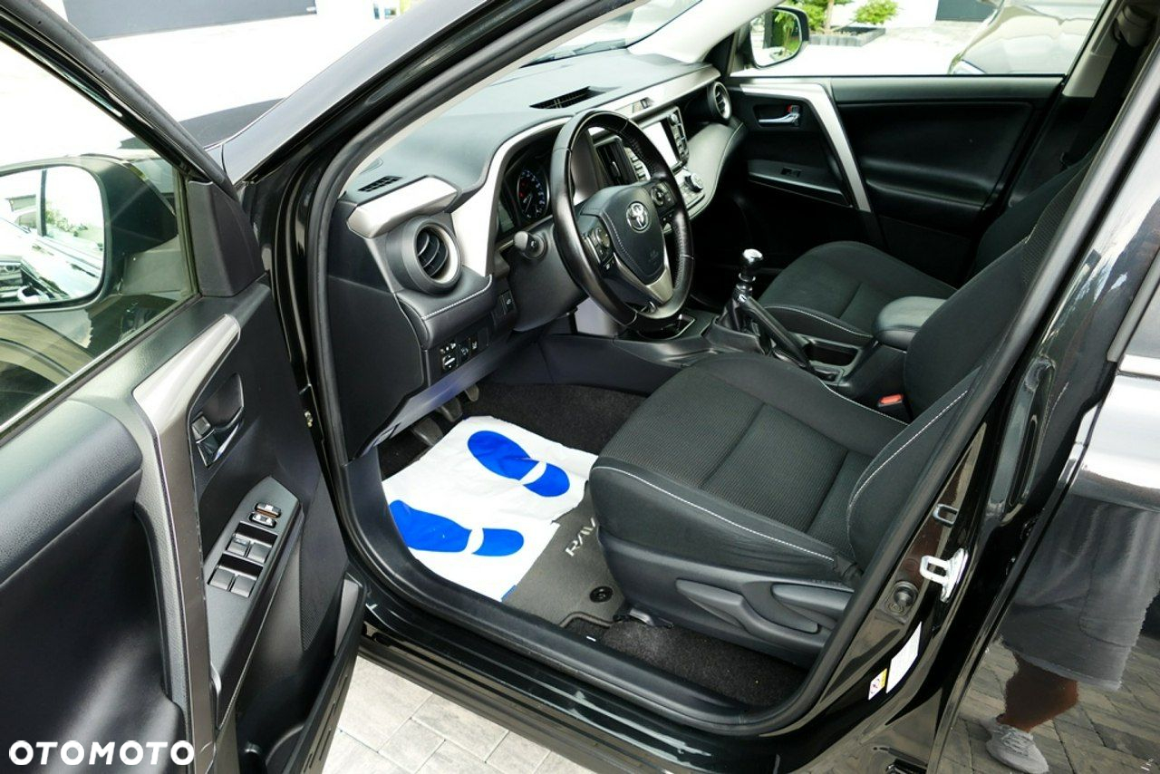 Toyota RAV4 - 20