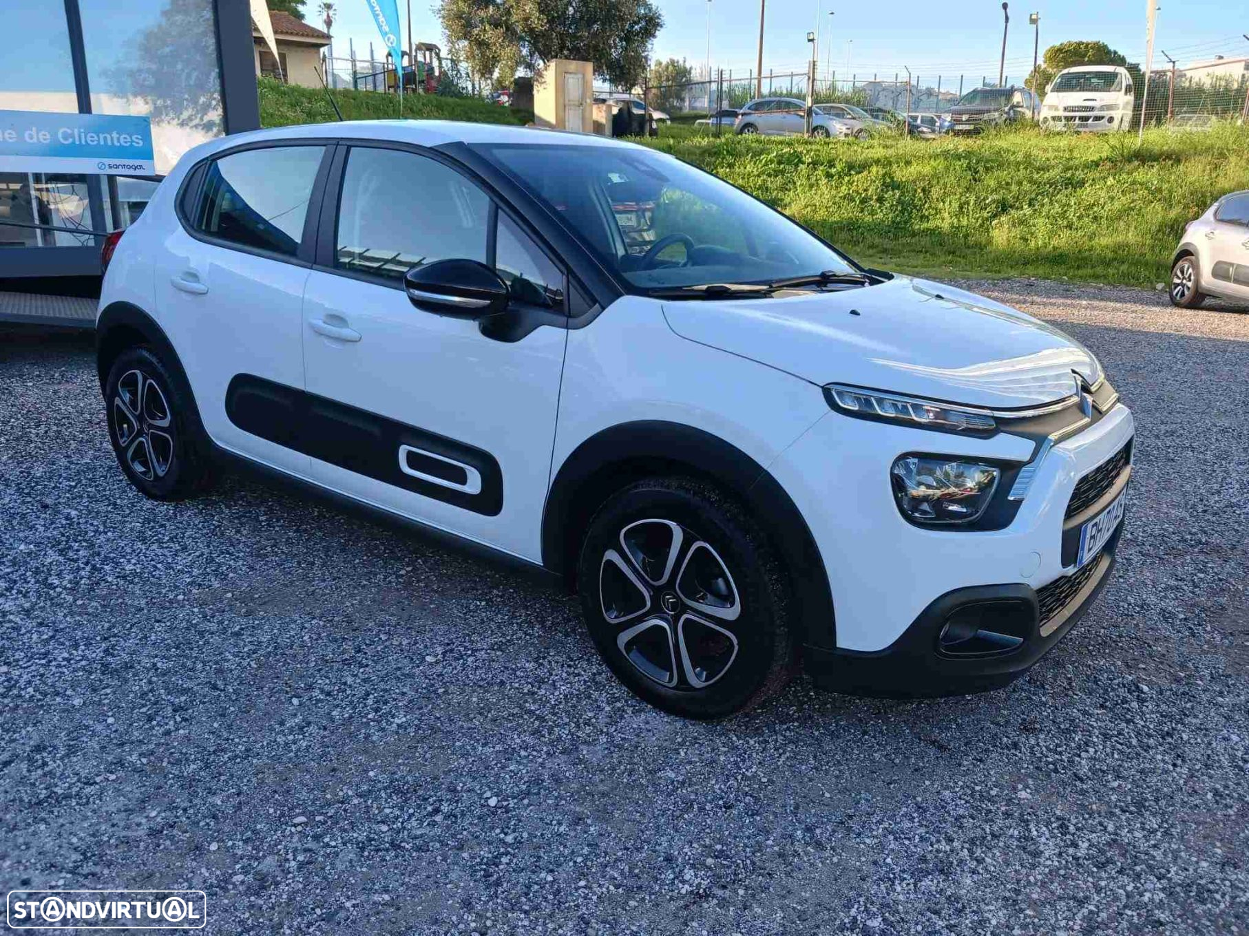 Citroën C3 1.2 PureTech Plus - 2