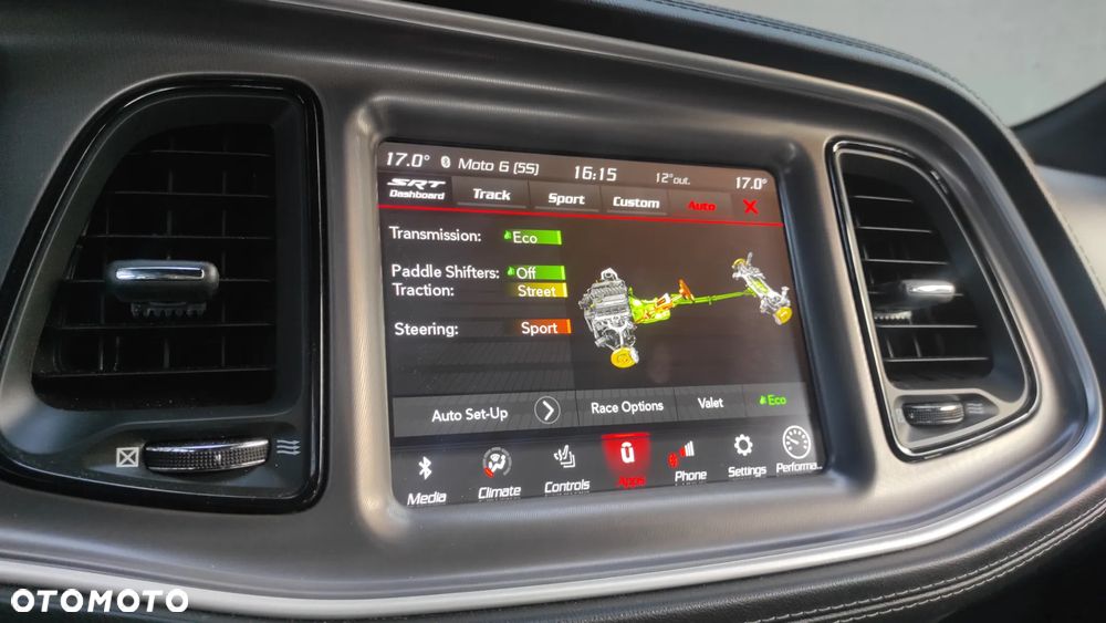 Dodge Challenger 6.4 Scat Pack - 31