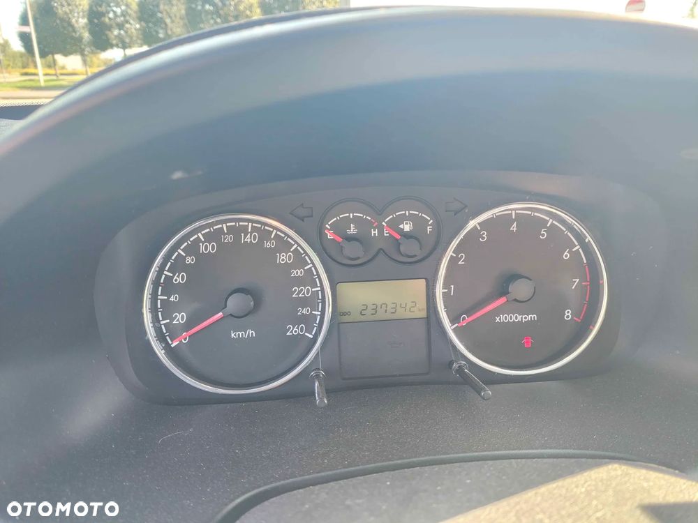 Hyundai Coupe 2.0 GLS - 19