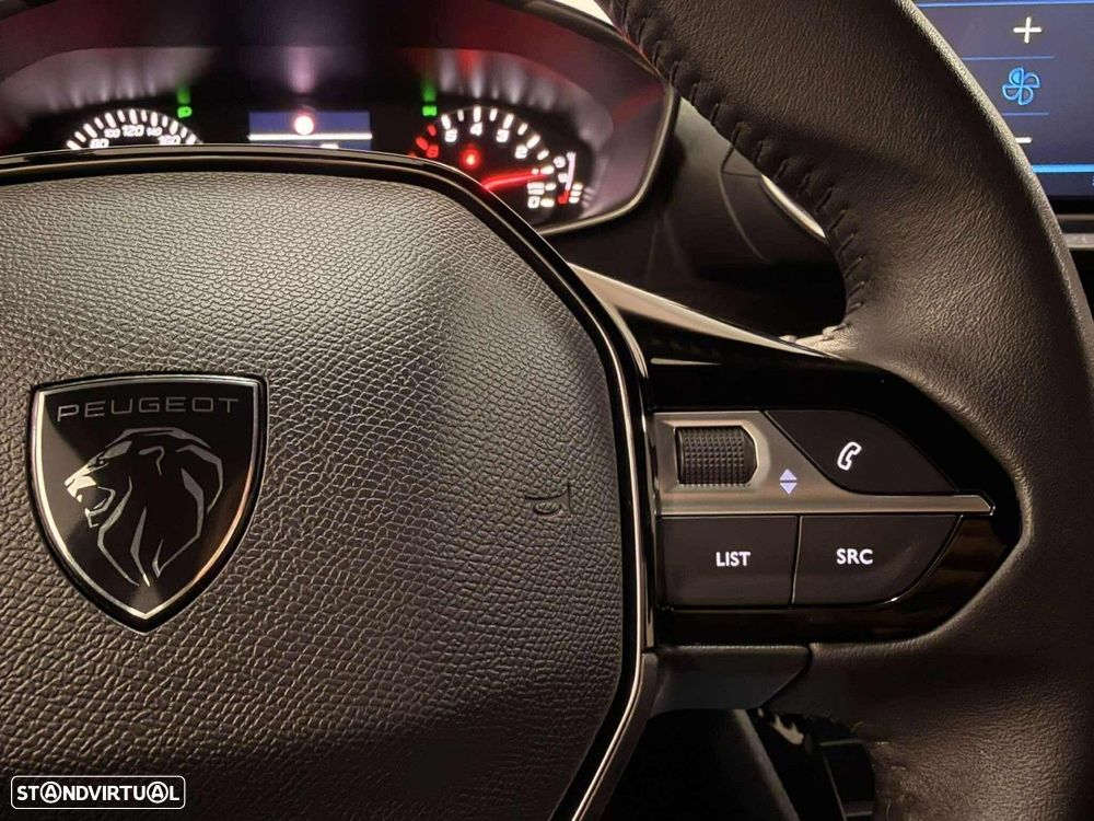 Peugeot 2008 1.2 PureTech Active - 21