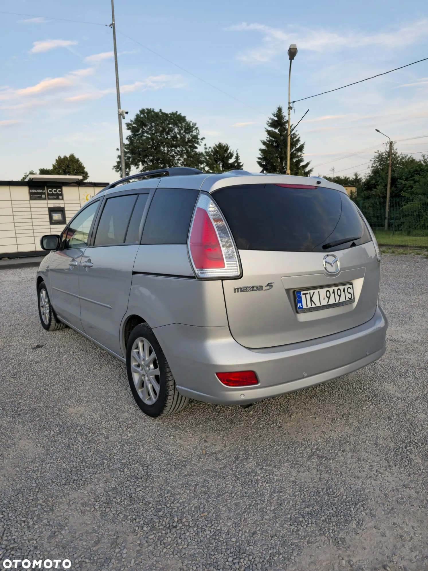 Mazda 5 - 5