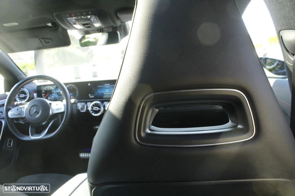 Mercedes-Benz CLA 250 e 8G-DCT AMG Line - 45