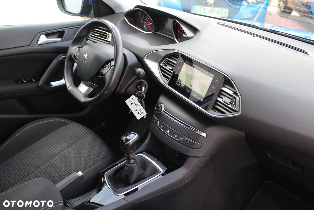 Peugeot 308 1.2 PureTech Active Pack S&S - 19