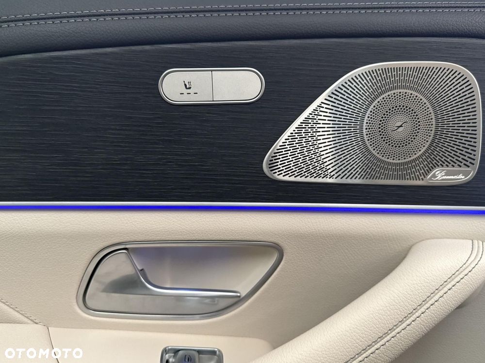 Mercedes-Benz GLE - 18