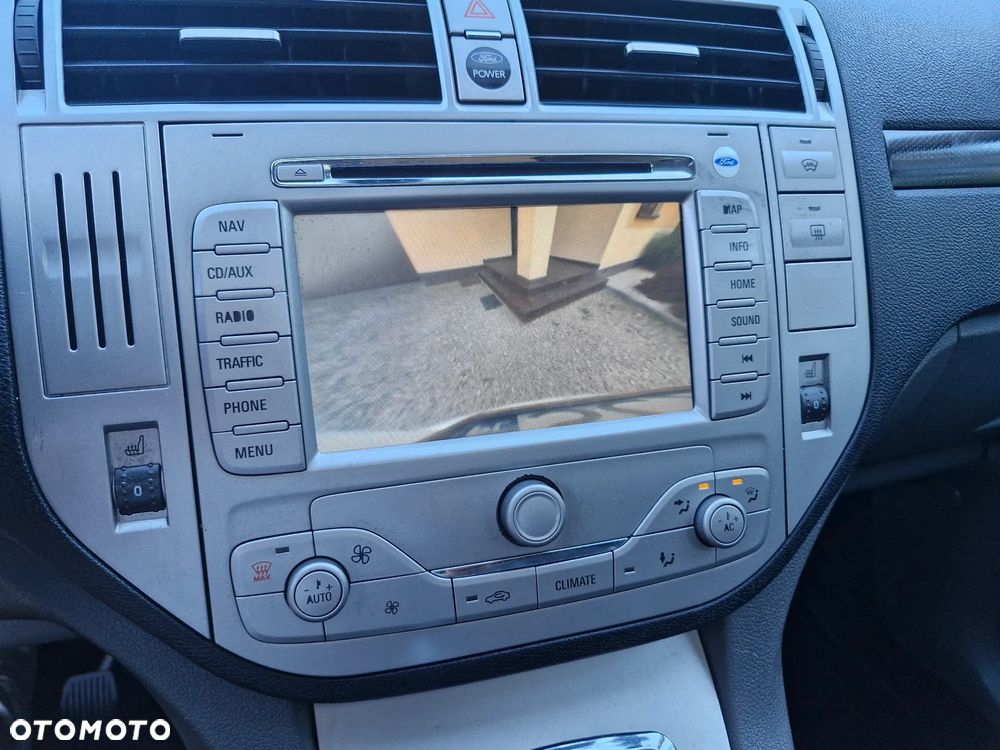 Ford Kuga 2.0 TDCi 4x4 Titanium - 13