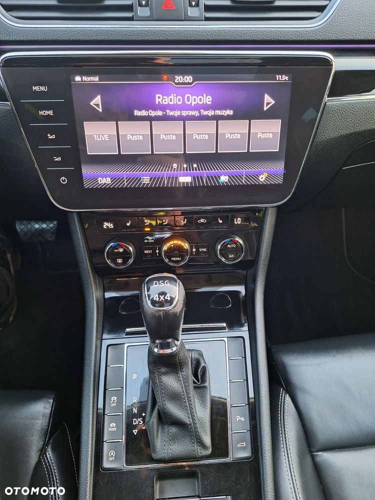 Skoda Superb 2.0 TDI 4x4 L&K DSG - 22