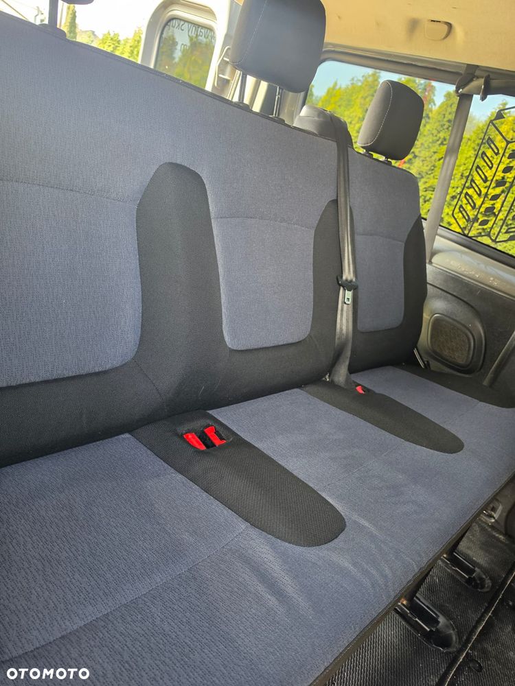 Opel Vivaro - 7
