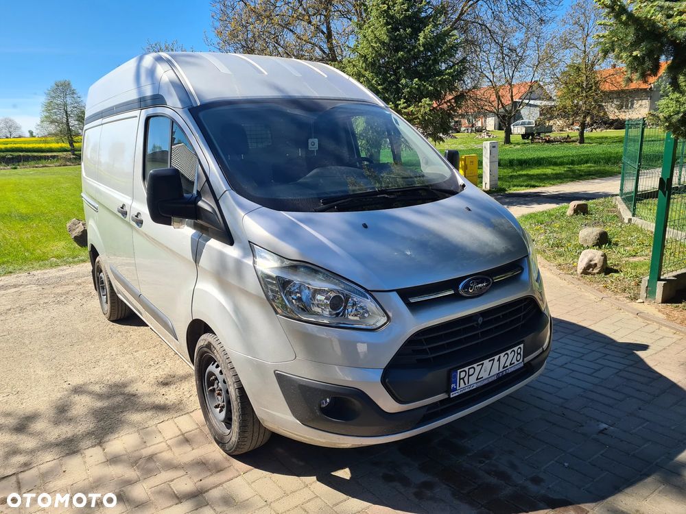 Ford TRANSIT CUSTOM - 4