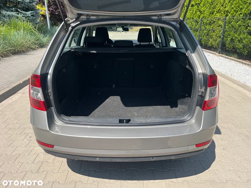 Skoda Octavia 1.4 TSI Ambition - 15