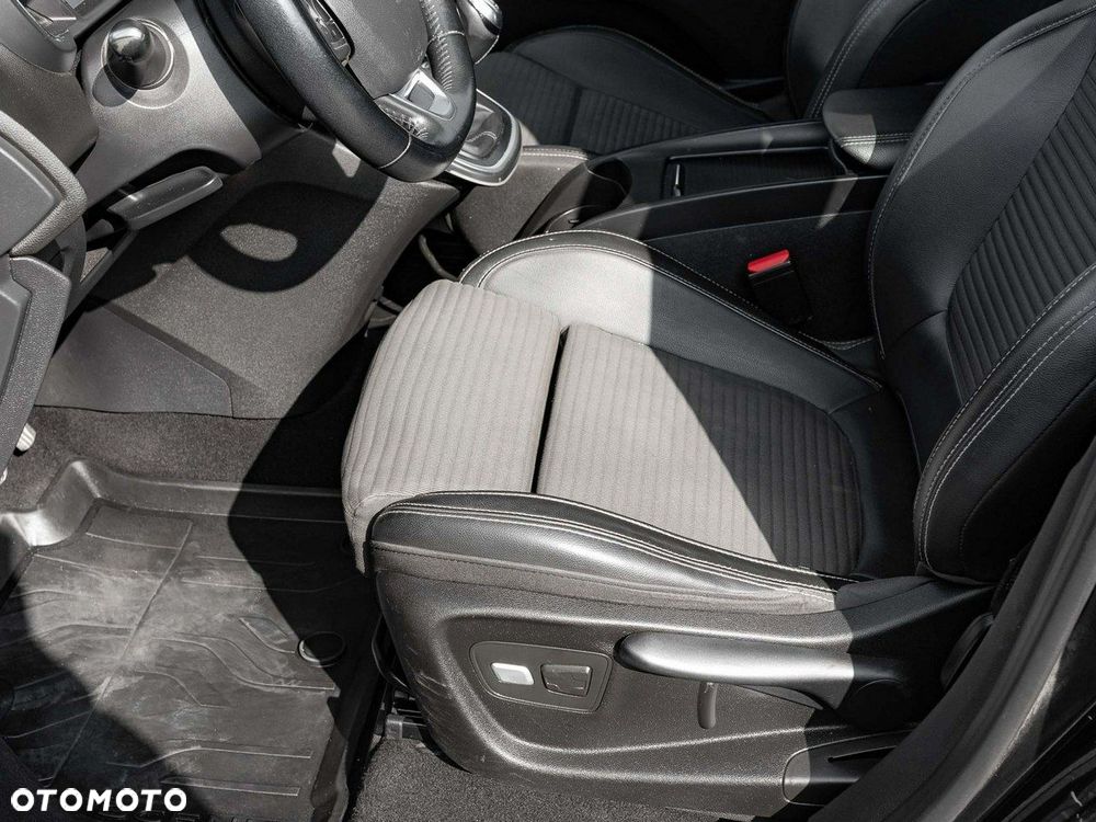 Renault Scenic - 13