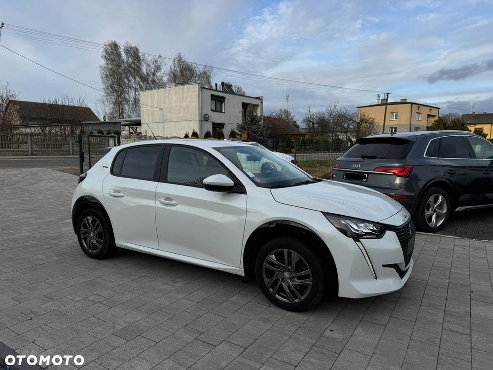 Peugeot 208 PureTech 100 EAT8 GT - 1
