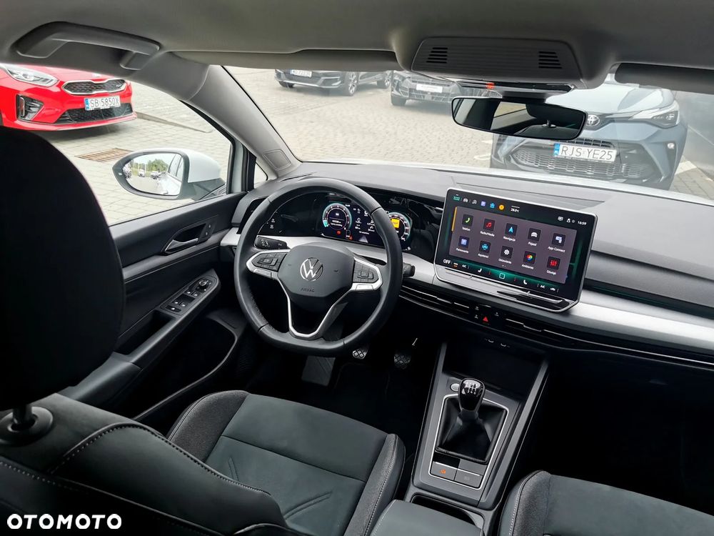 Volkswagen Golf 1.5 TSI EVO Style - 9