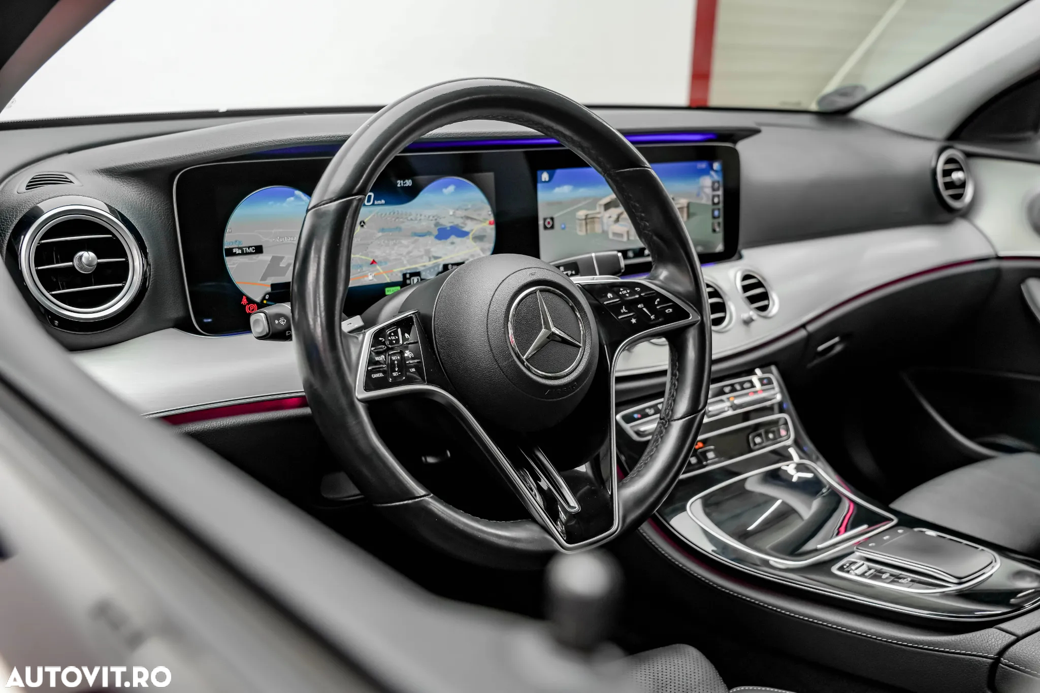 Mercedes-Benz E 300 de 9G-TRONIC AMG Line - 11