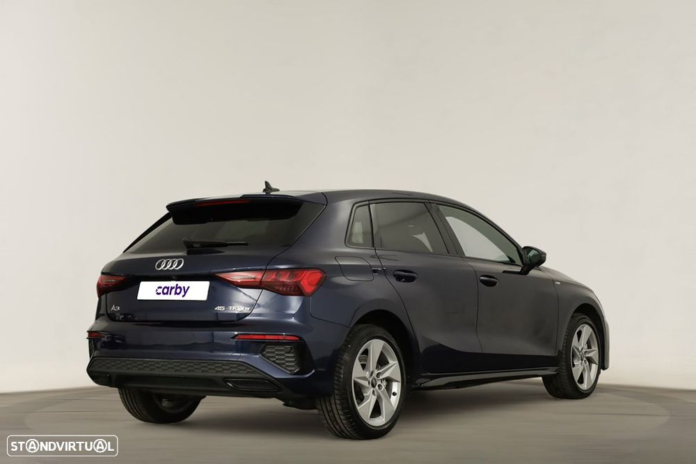 Audi A3 Sportback 45 TFSIe S line - 4
