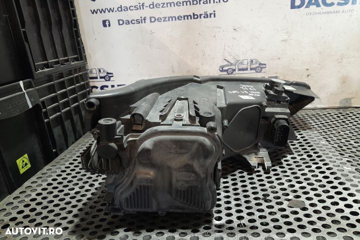 Far stanga cu Xenon 8X0941003J / 8K0941597C 8X0941003J / 8K0941597C A - 8