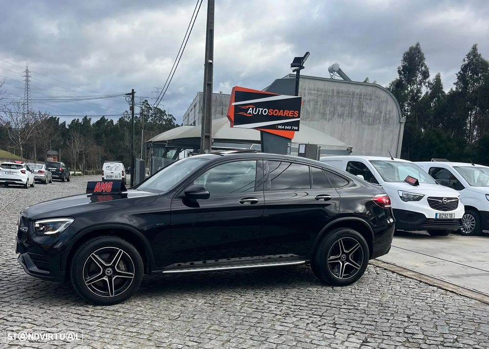 Mercedes-Benz GLC 300 de Coupe 4Matic 9G-TRONIC AMG Line - 2