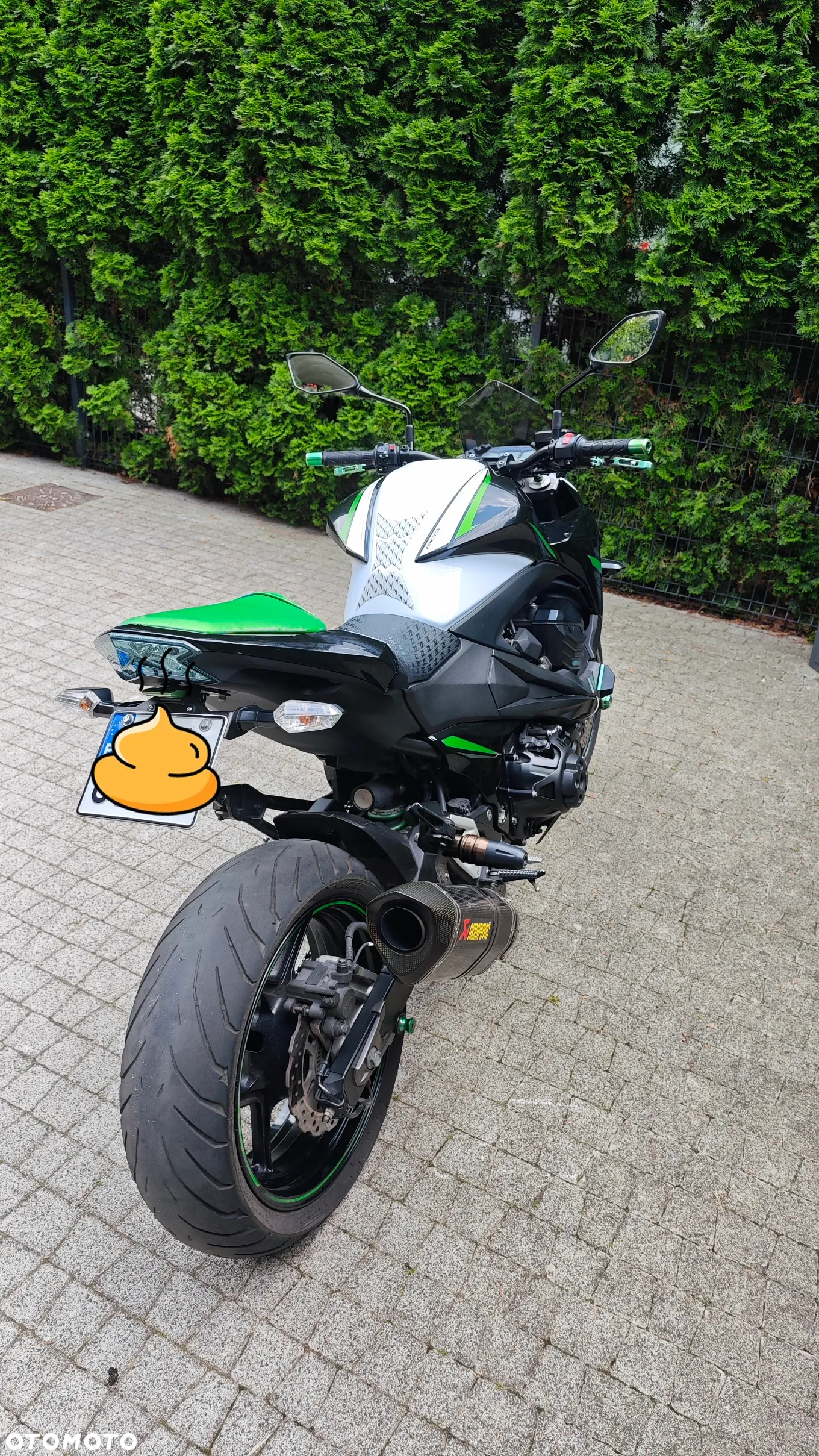 Kawasaki ZR - 6