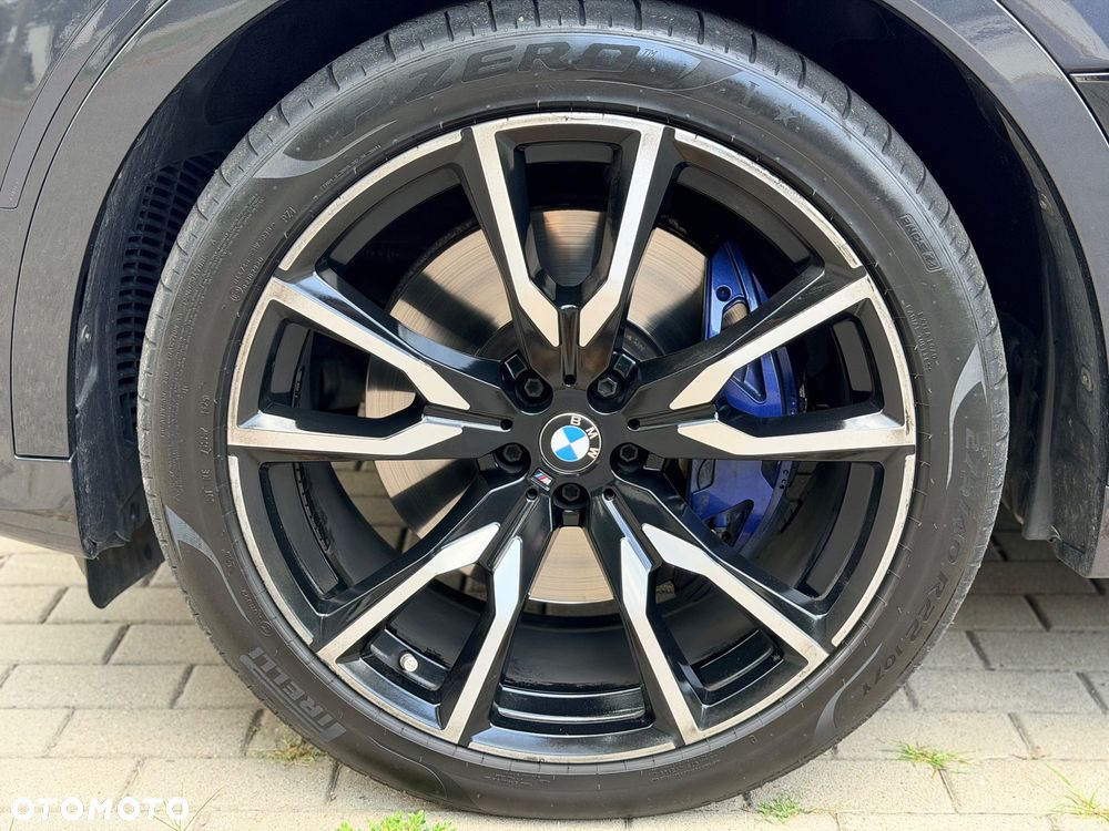 BMW X7 M50i sport - 12