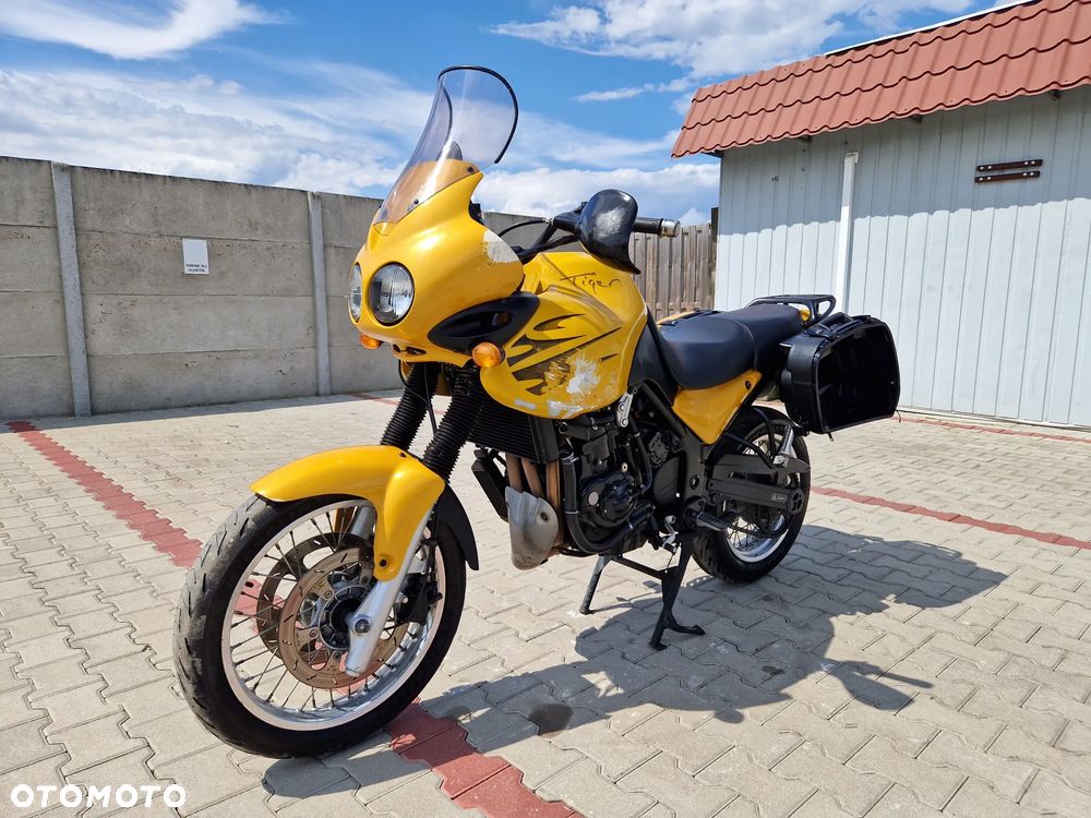 Triumph Tiger - 11