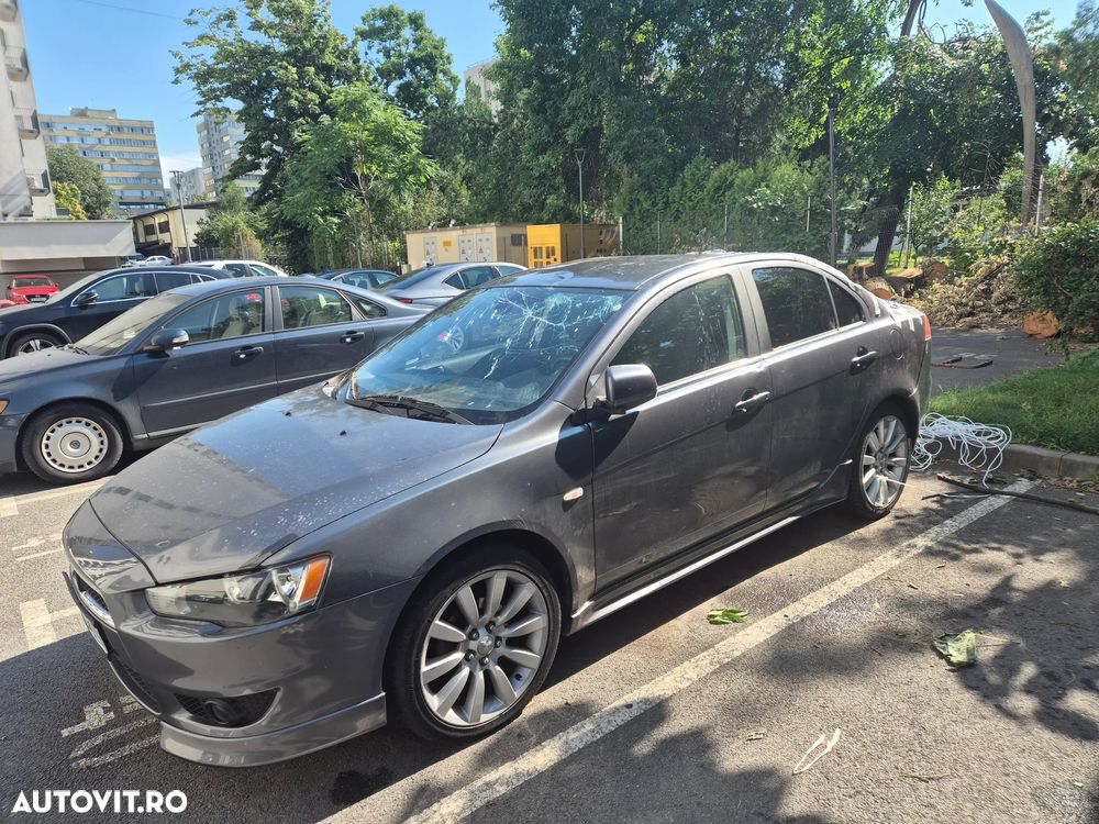 Mitsubishi Lancer 2.0 DI-D Intense - 1