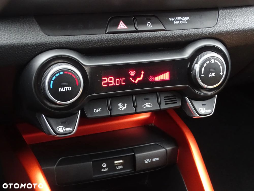 Kia Stonic 1.0 T-GDI 120 Platinum Edition - 16