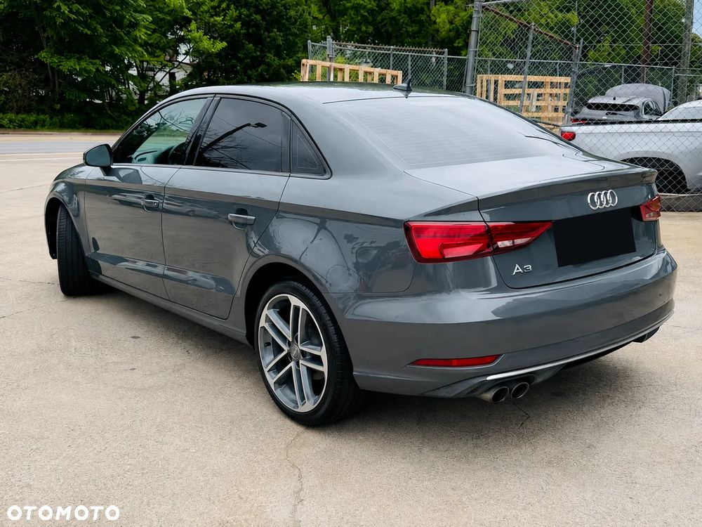 Audi A3 Limousine 40 TFSI Quattro S tronic - 8