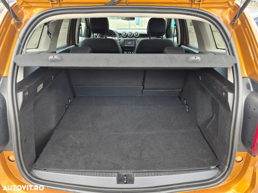 Dacia Duster 1.5 Blue dCi 4WD SL Orange - 12