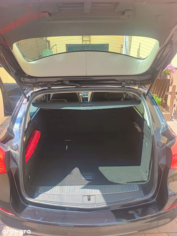 Opel Astra 1.4 T Sport - 29
