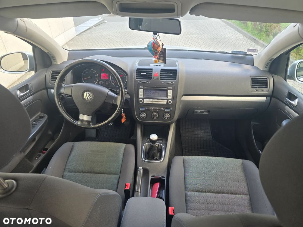 Volkswagen Golf V 1.6 Comfortline - 10