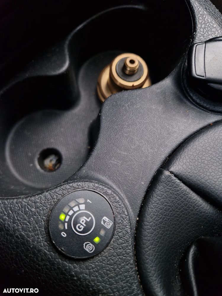 Dacia Logan 0.9 TCe 90 CP Prestige - 14