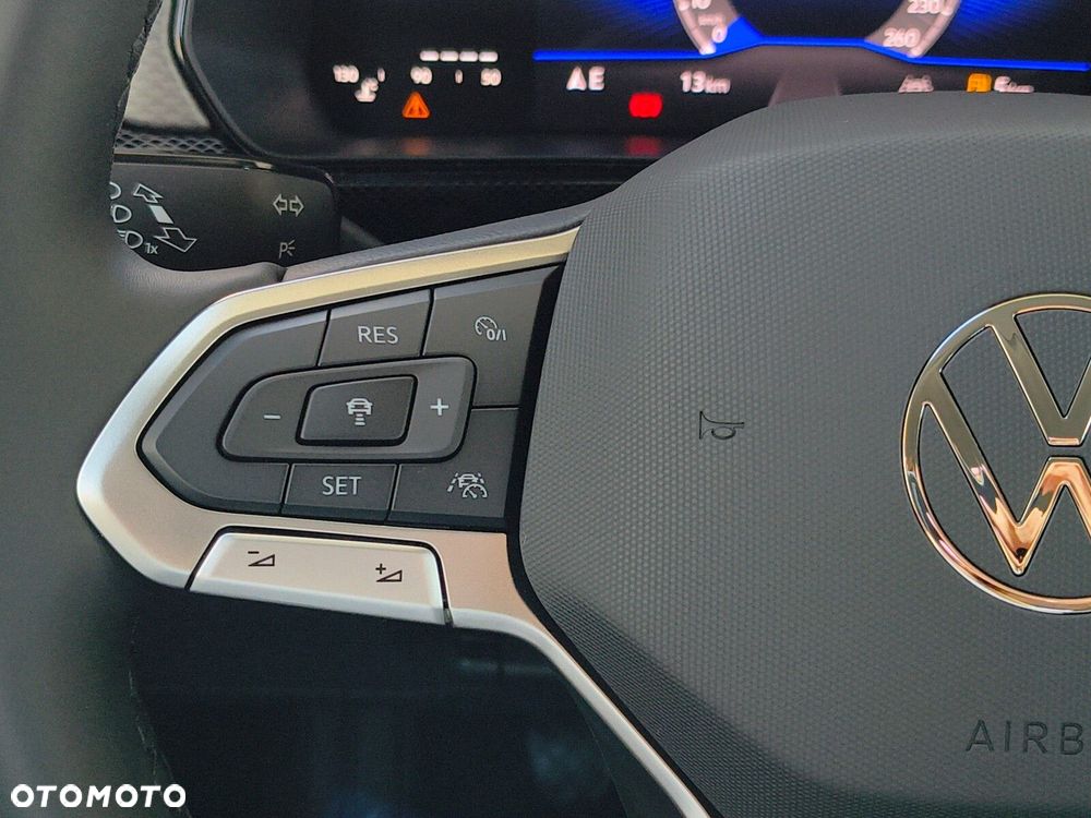 Volkswagen T-Cross - 21
