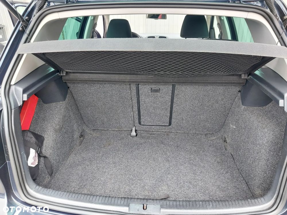 Volkswagen Golf 2.0 TDI DPF BlueMotion Technology Style - 12