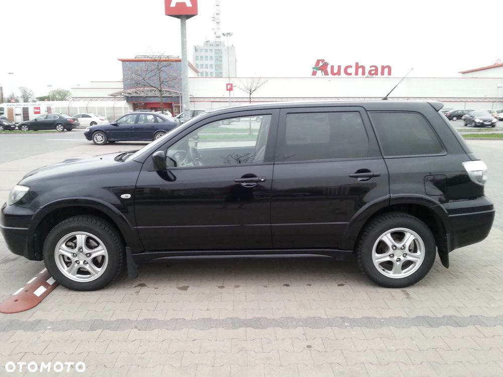 Mitsubishi Outlander 2.0 Turbo 4WD - 3
