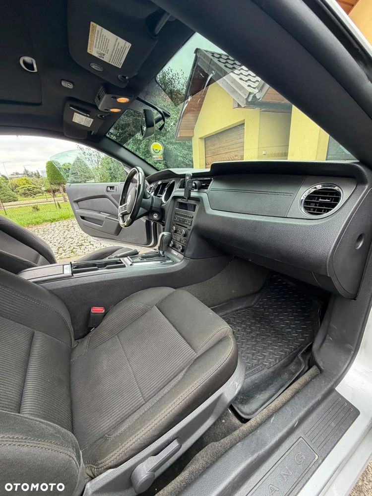 Ford Mustang 3.7 V6 - 13