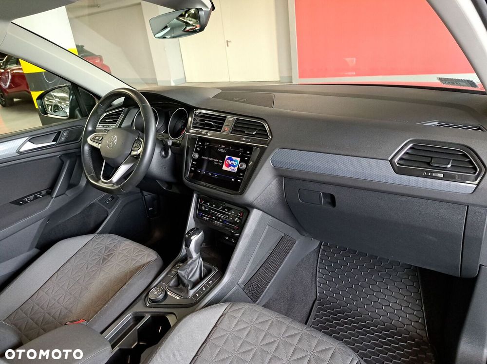 Volkswagen Tiguan - 18